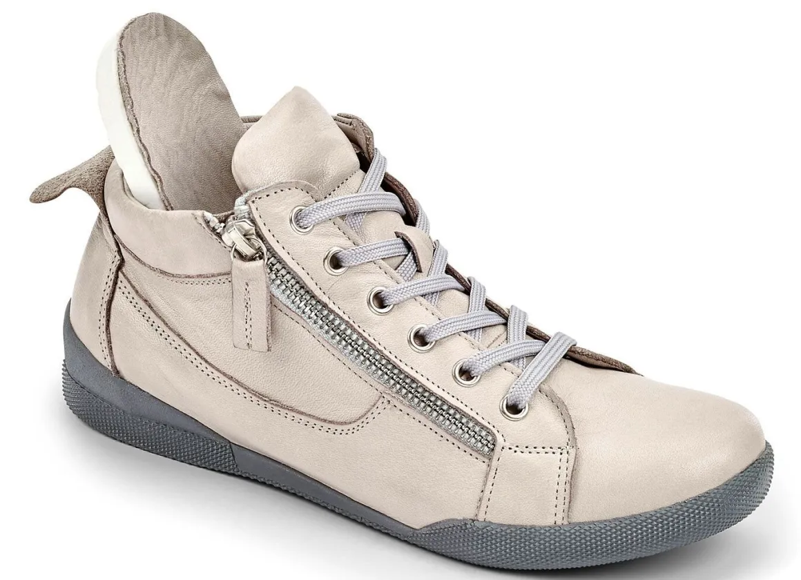 Andrea Conti, sportive Damen-Boots, mit herausnehmbarem Fußbett