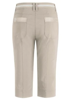 Aufwendig gearbeitete Bermudas