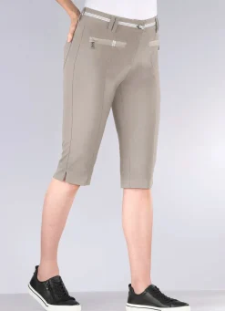 Aufwendig gearbeitete Bermudas