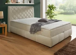 Boxspringbett mit Bettkasten und Topper