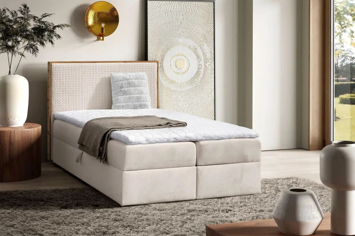 Boxspringbett mit Rahmen aus Wotaneiche