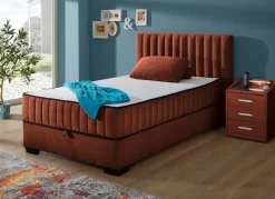 Boxspringbett mit Wendematratze und Bettkasten