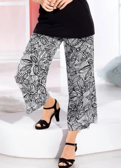 Culotte in floraler Dessinierung