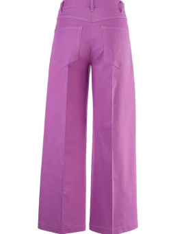 Culotte mit modisch weitem Bein