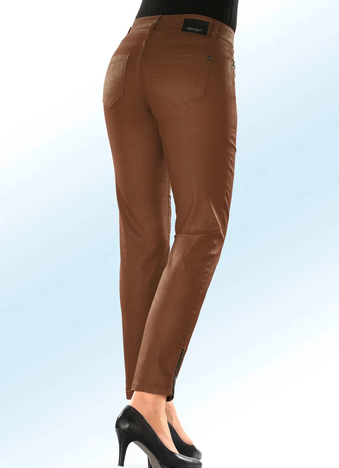 Dezent schimmernde Hose