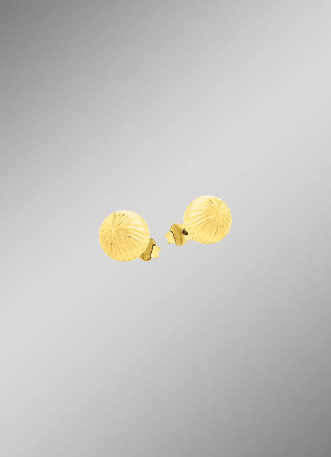 Diamantierte Kugel-Ohrstecker