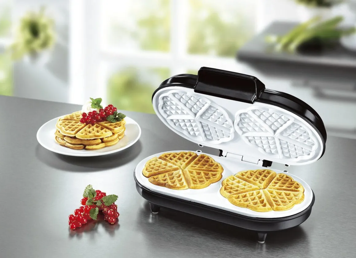 Doppel-Waffeleisen für 2 Waffeln auf einmal