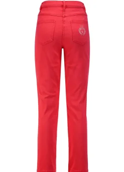 Edeljeans mit Stickerei in 7/8-Länge