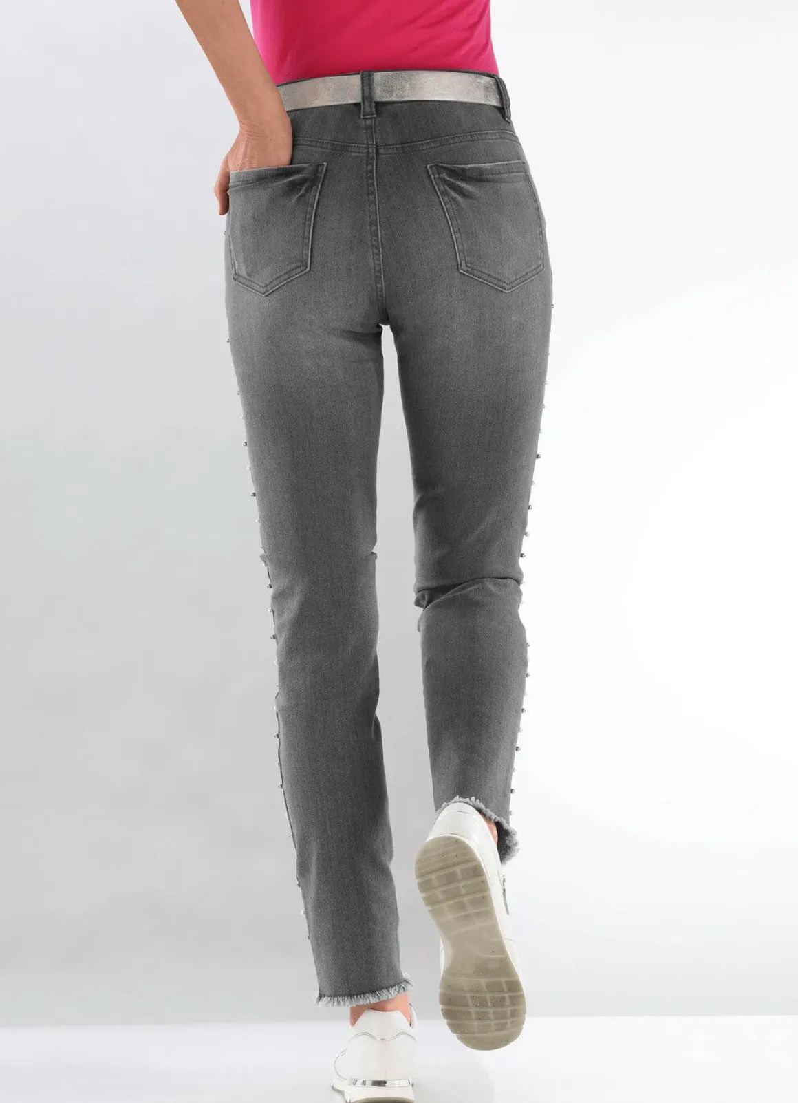 Edel-Jeans mit tollen Zierperlen
