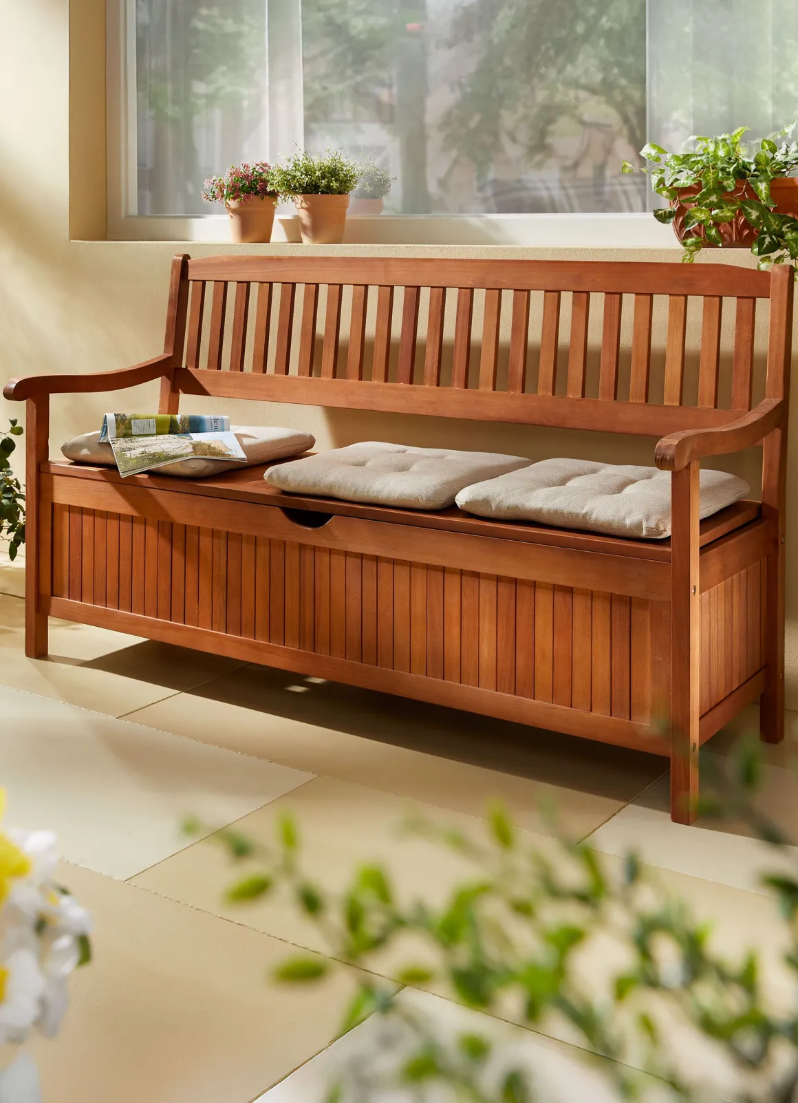Gartenbank aus Eukalyptusholz