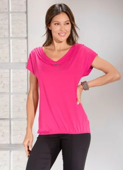 Hübsches Shirt mit Zierbänder