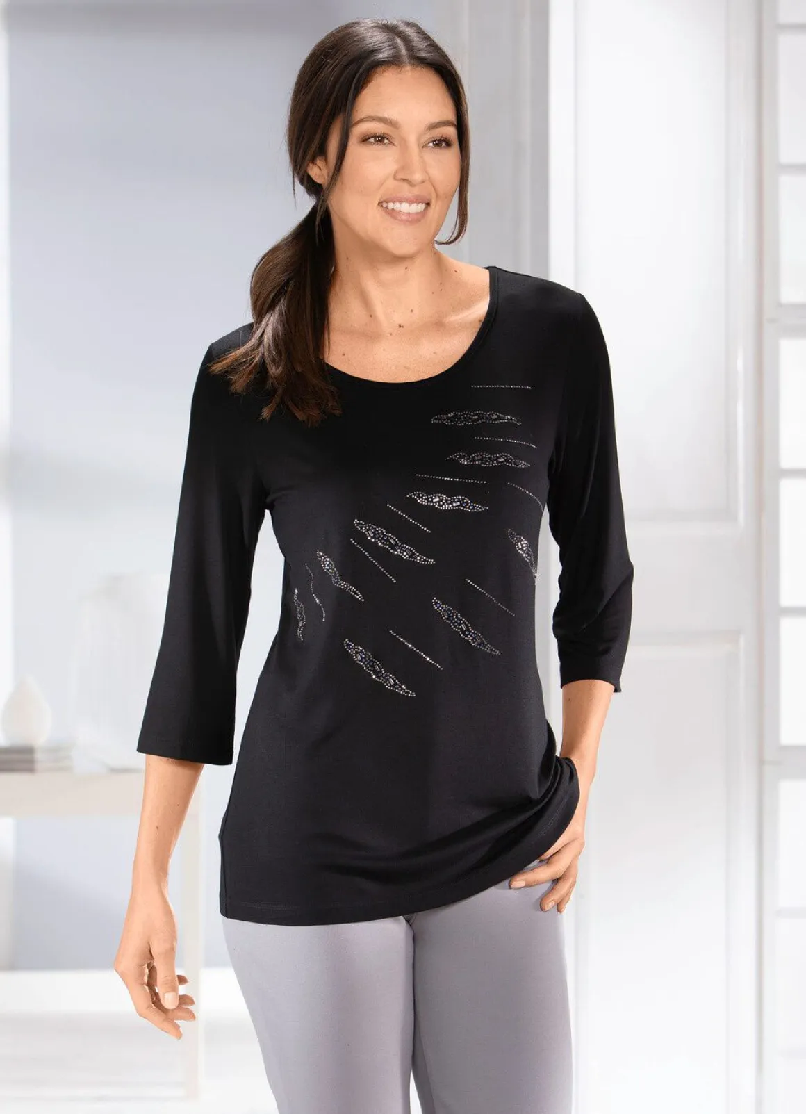 Herrliches Shirt mit Zierplättchen