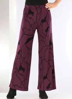 Hose in bequemer Weite