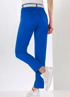 Hose mit platzierten Biesen