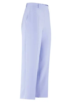 Hose mit rückwärtigem Dehnbund