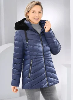 Jacke aus recycelten Fasern