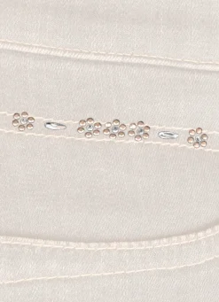 Jeans mit dezenter Strasszier