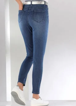 Jeans mit floralen Lochstickereien und Strasssteinchen