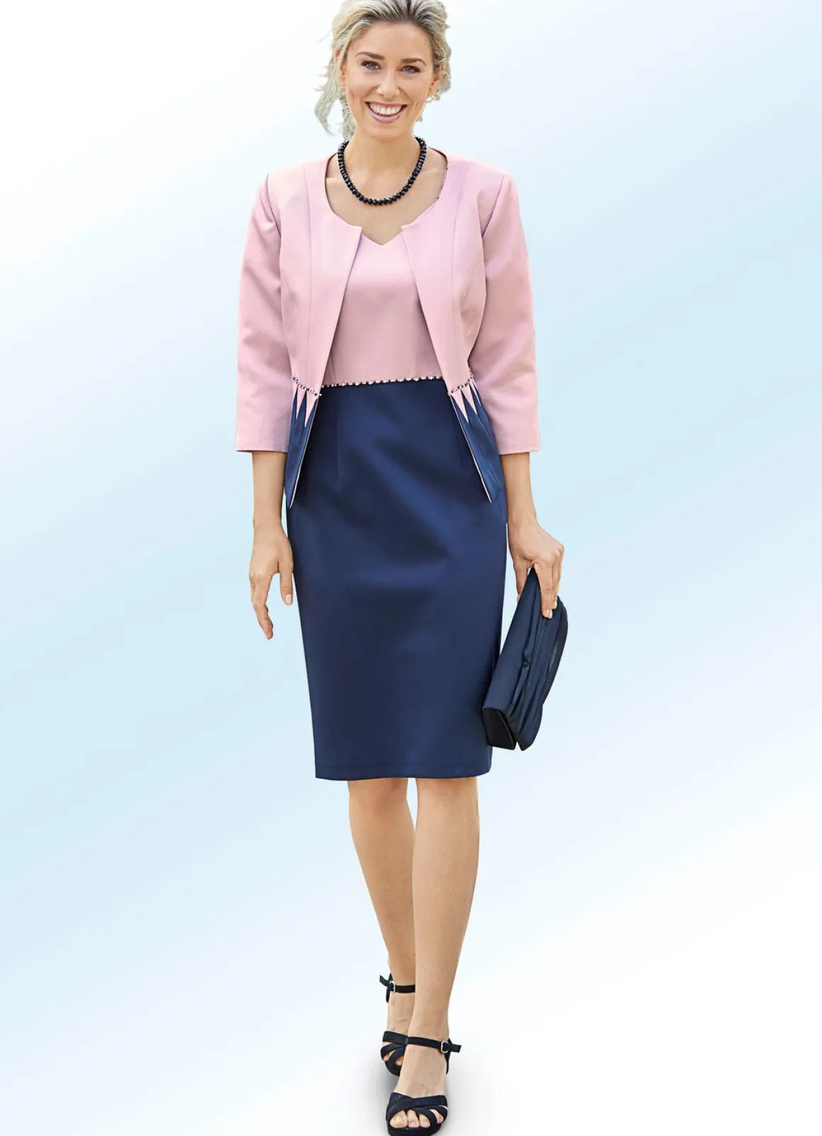 Kleid mit Bolero und Perlen- sowie Strasssteinzier