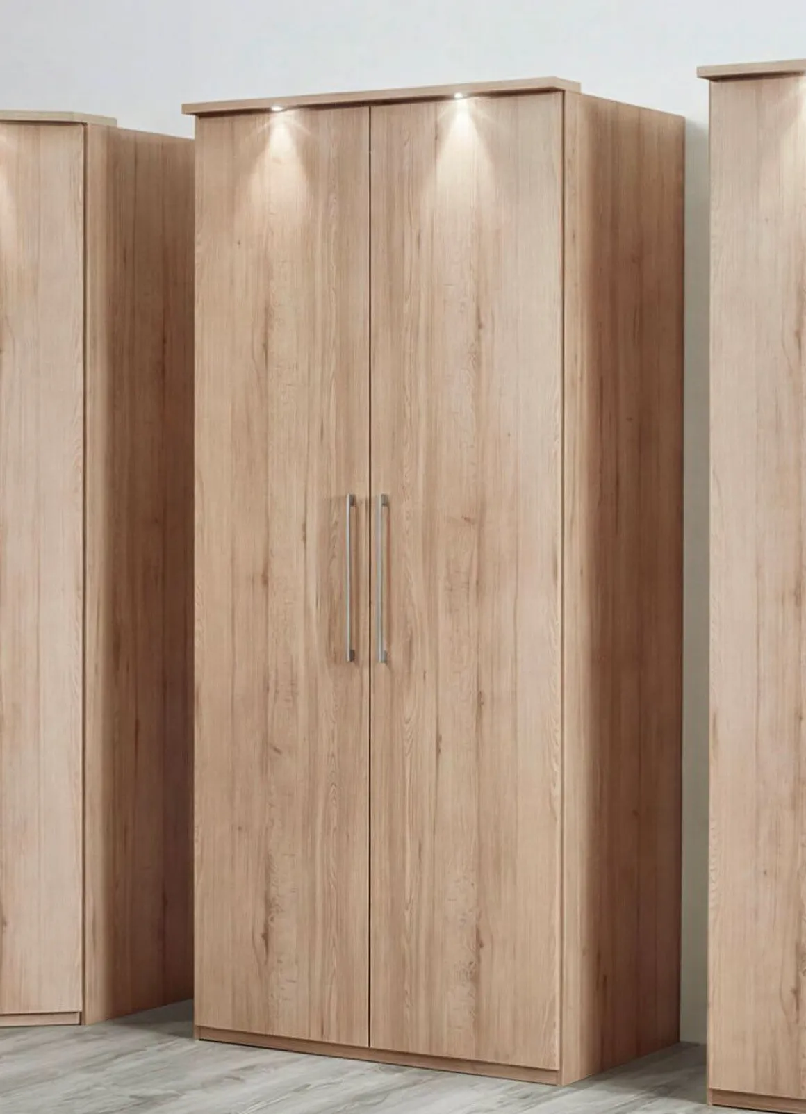 Kleiderschrank
