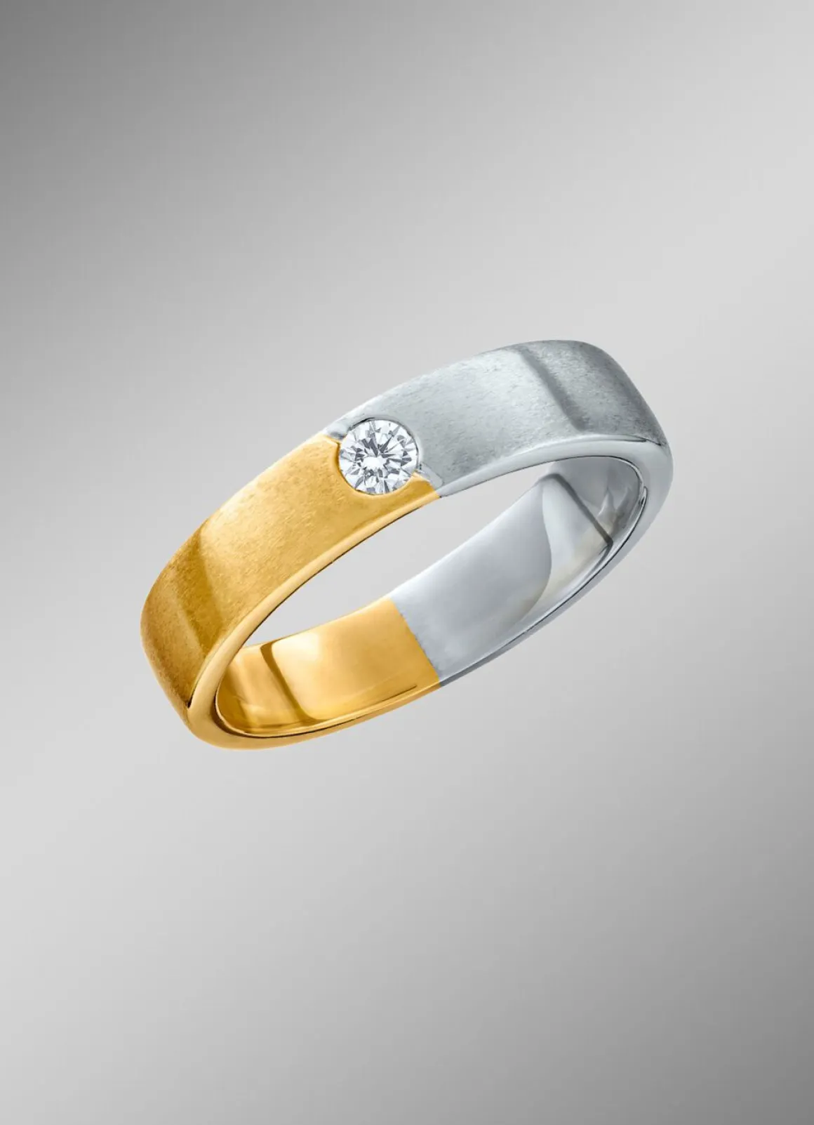 Kostbarer Damenring aus Platin und Gelbgold