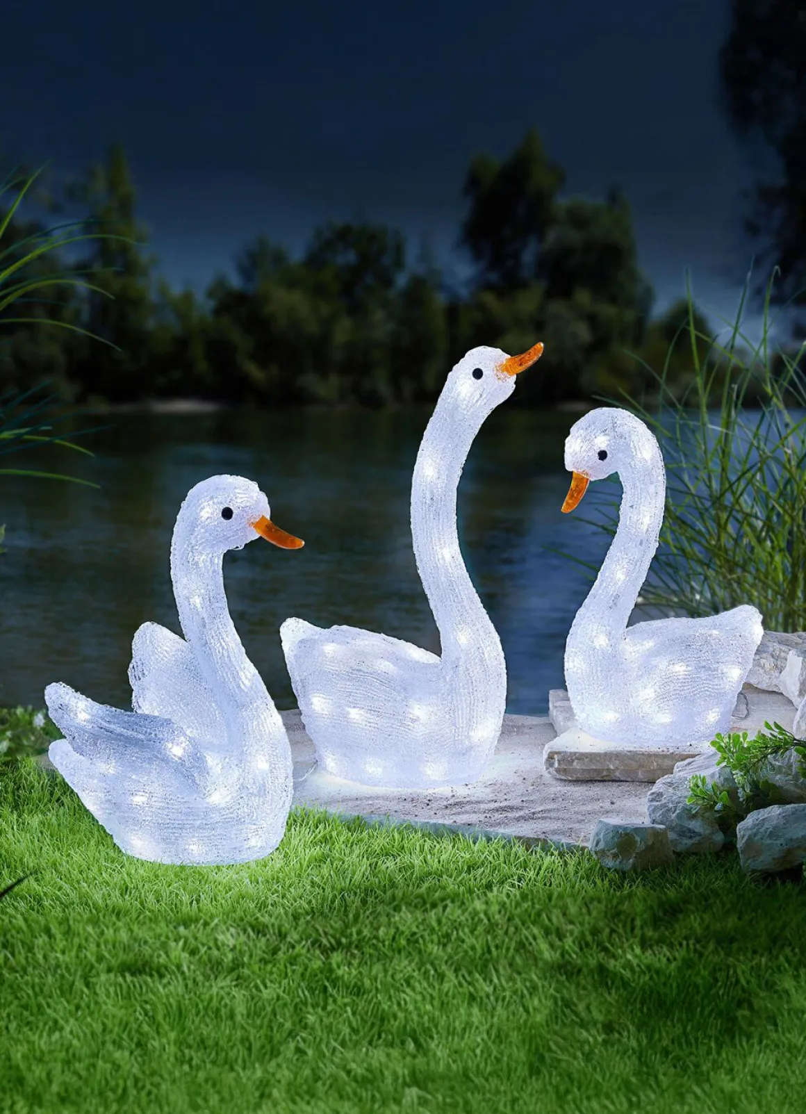 LED-Schwan in 3 Ausführungen