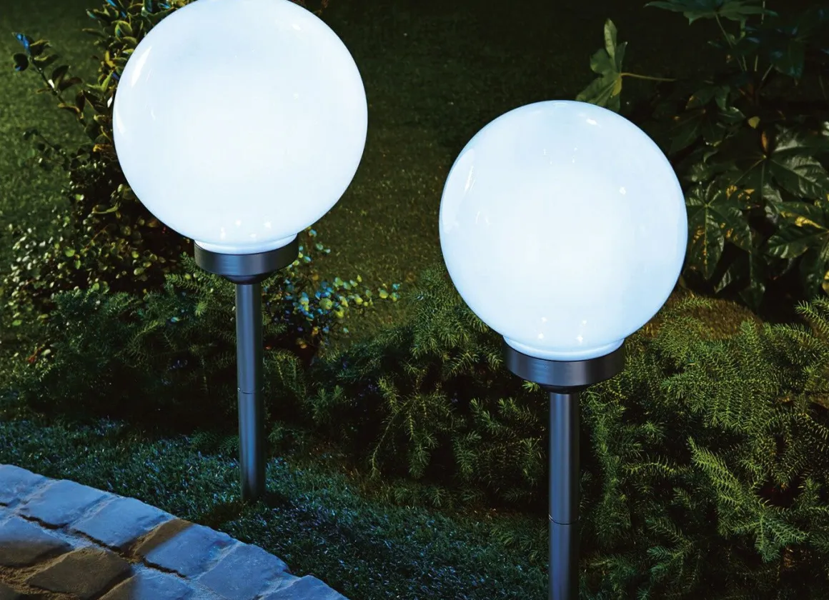 LED-Solar-Gartenleuchte