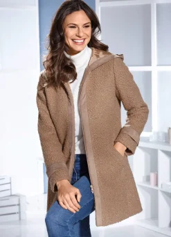Longjacke mit fester Kapuze