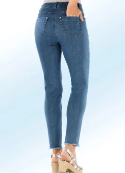 Magic-Jeans mit angesagtem Fransensaum