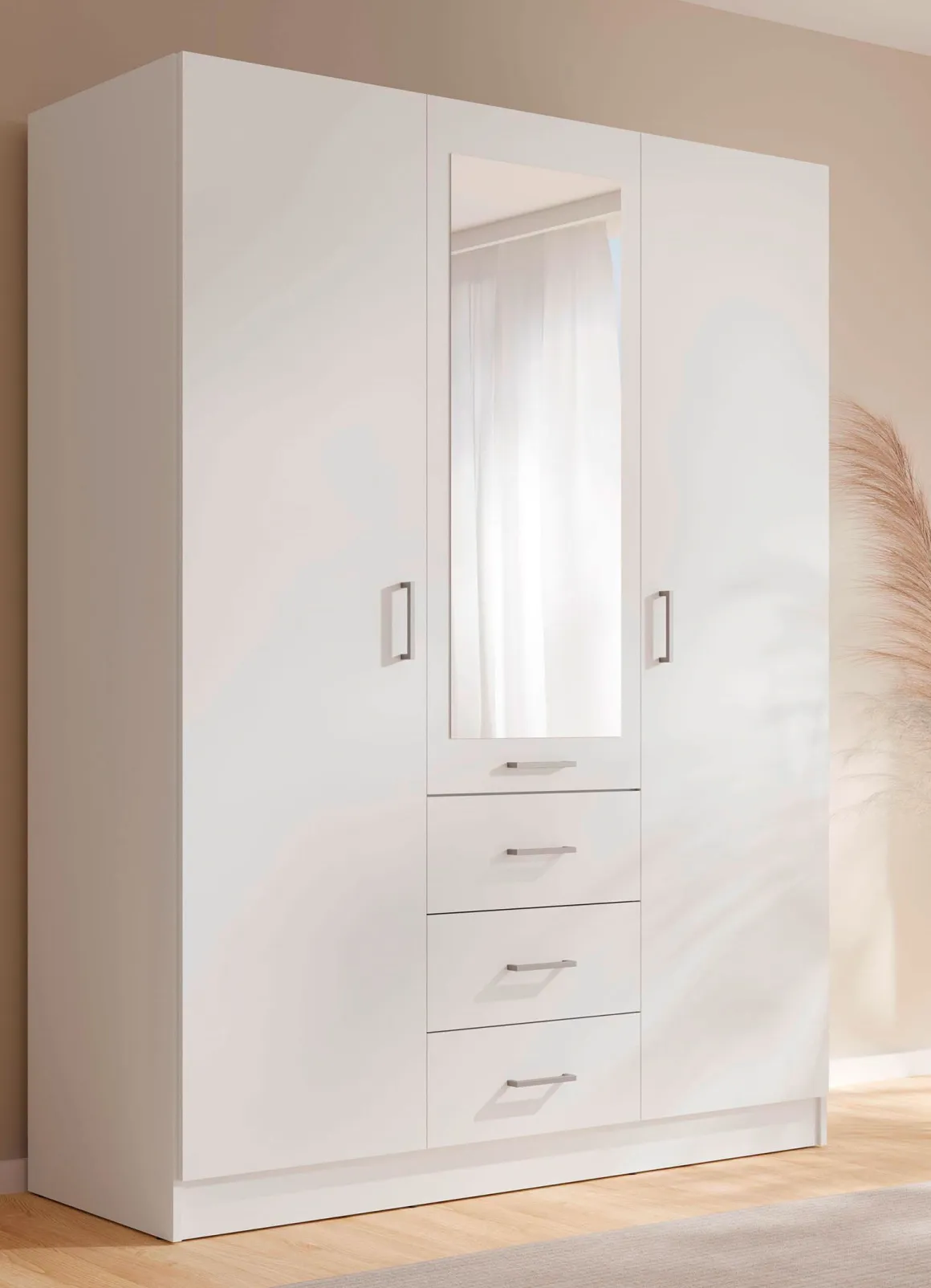 Moderner Kleiderschrank