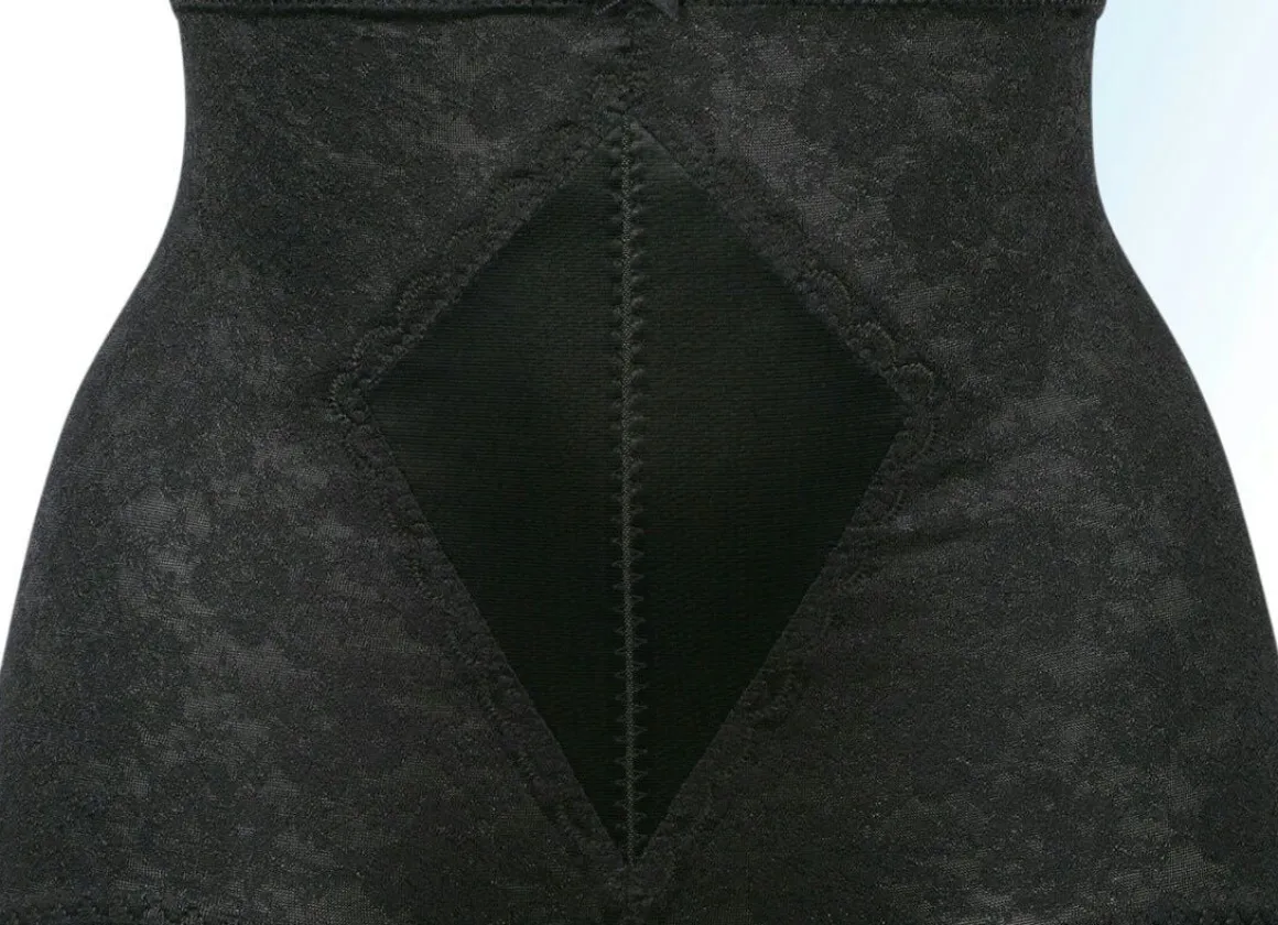 Naturana Miederhose mit Jacquarddessin