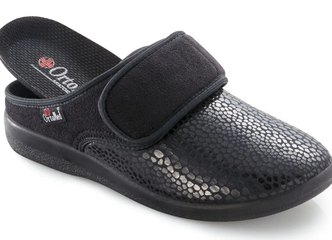 Pantoffel aus Elastik und Veloursmaterial