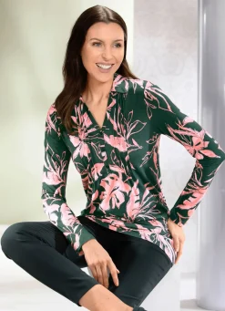 Poloshirt mit kurzer Zierknopfleiste