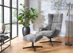Relaxsessel mit Hocker