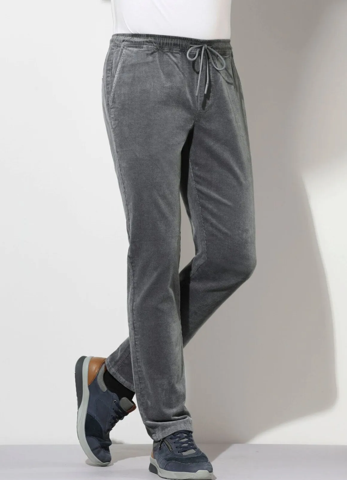 Schlupfcordhose mit Gummibund rundum in 3 Farben