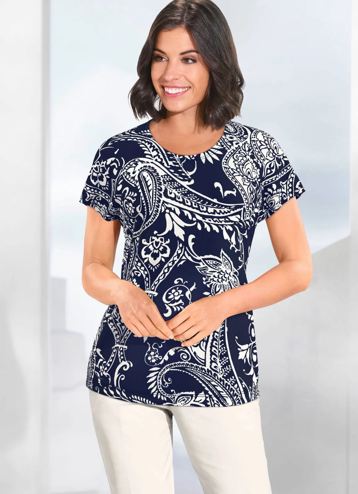 Shirt mit farbbrillantem Druck