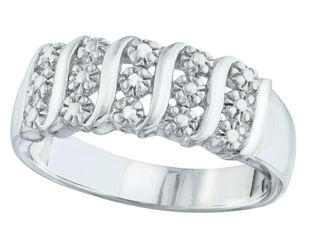 Toller Damenring mit Diamanten